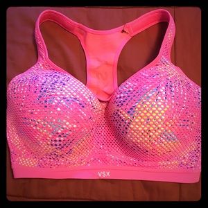 NEW! Victoria Secret Sports Bra (never worn!)